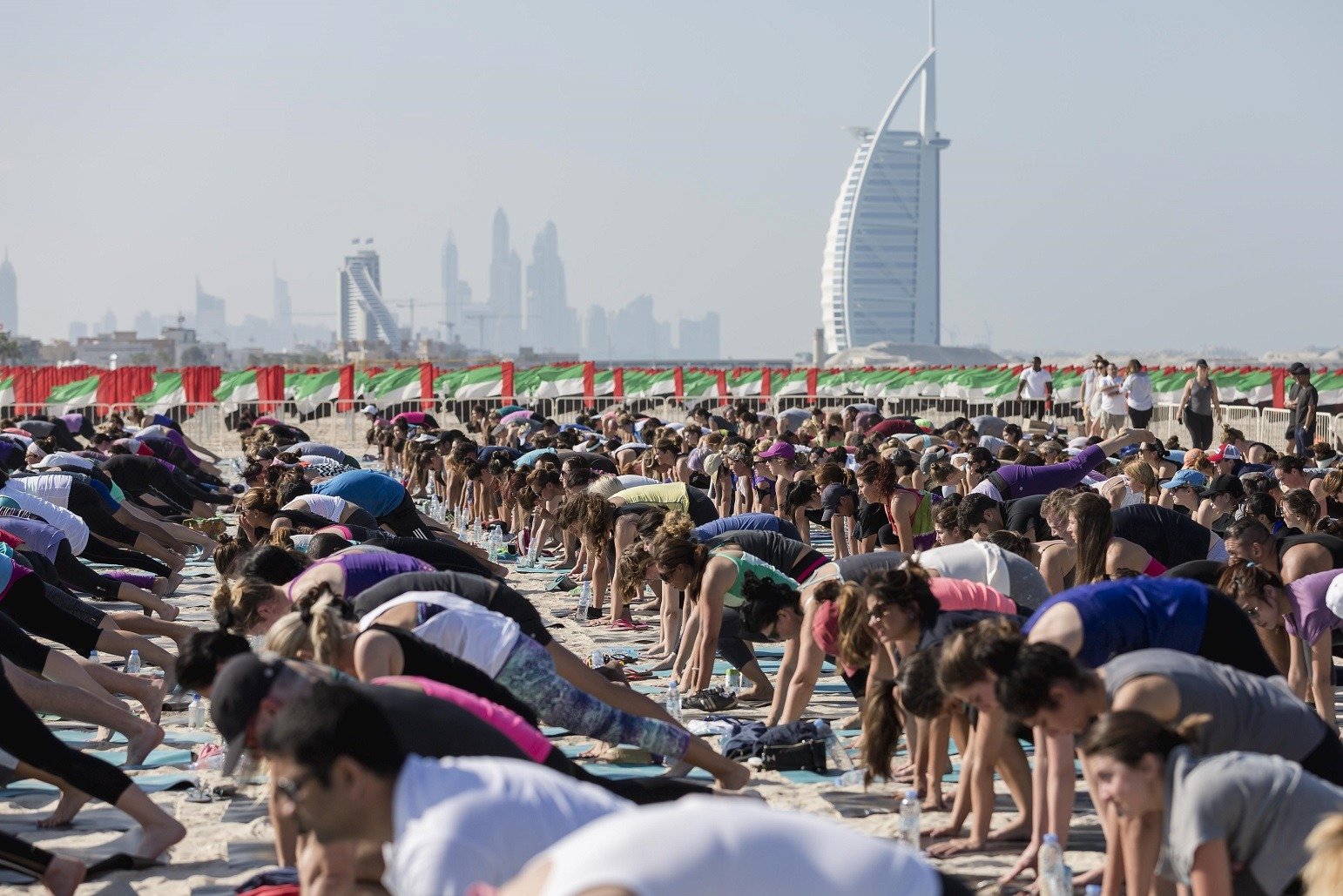 lululemon-sun-sand-savasana-event-nov-28th-on-kite-beach-2