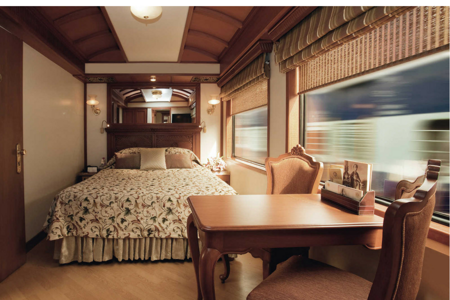 MAHARAJAS EXPRESS TRAIN INDIA DUBAI FASHION NEWS 4